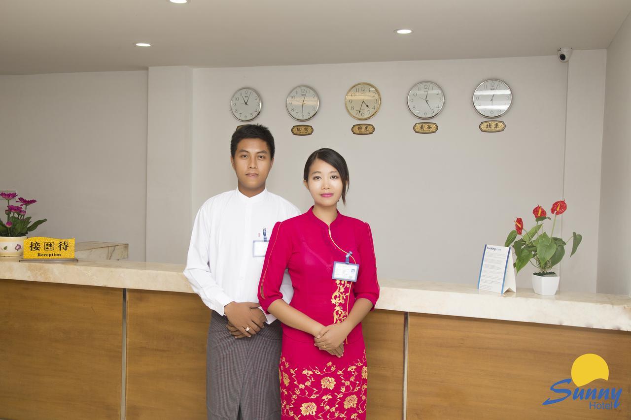 Hotel Sunny Mandalay Esterno foto
