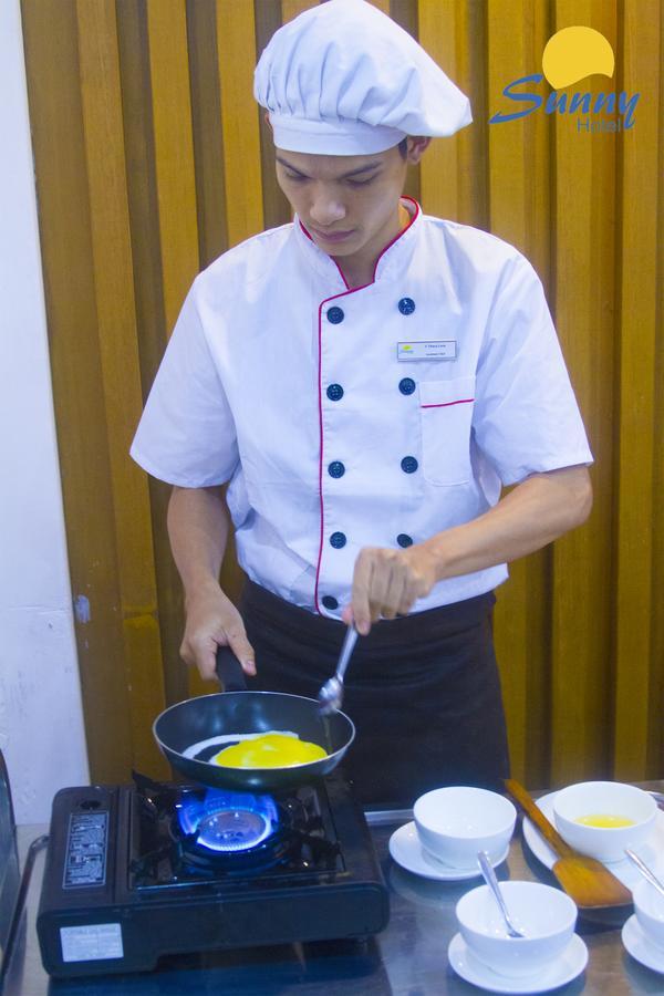Hotel Sunny Mandalay Esterno foto