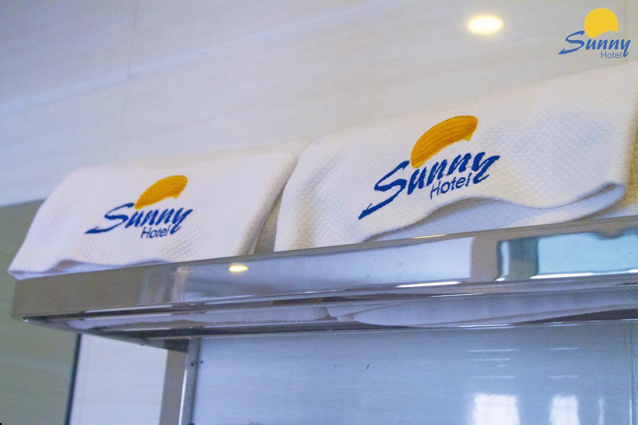 Hotel Sunny Mandalay Esterno foto