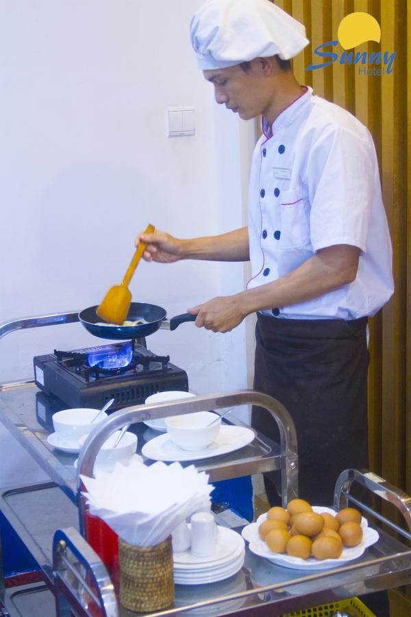 Hotel Sunny Mandalay Esterno foto