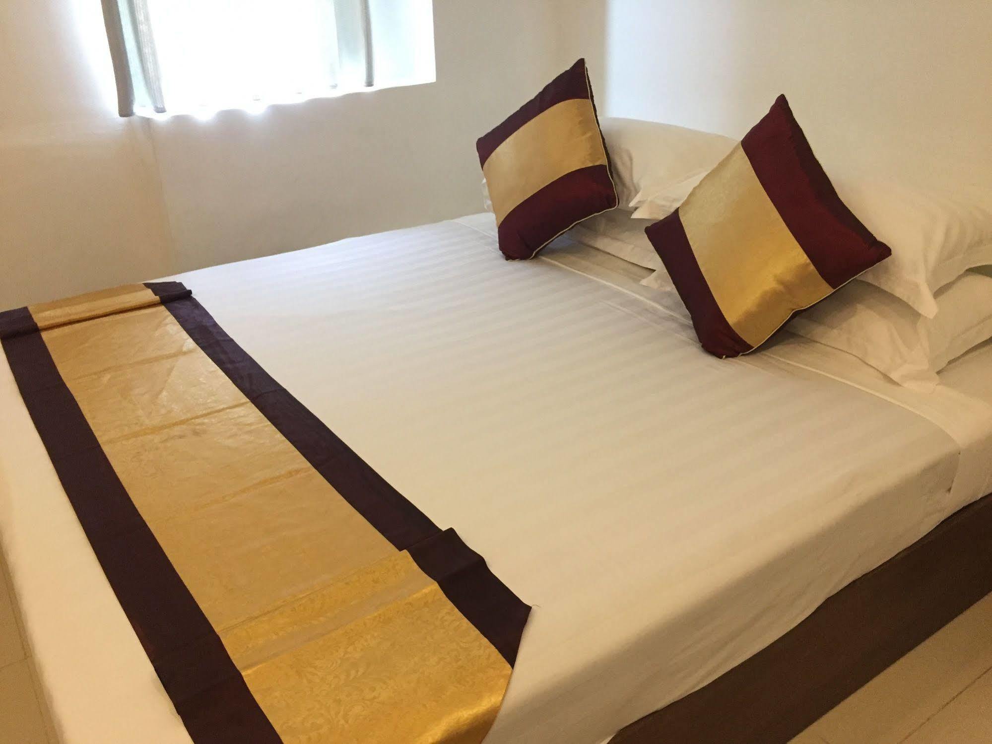 Hotel Sunny Mandalay Esterno foto